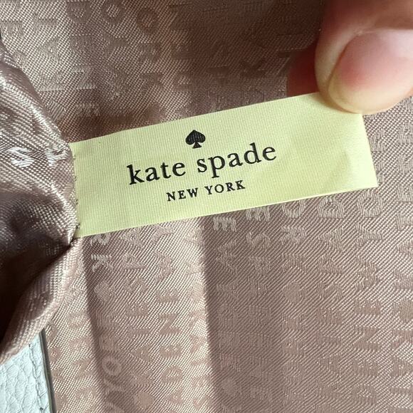 Kate Spade New York White Pebbled Leather Chain Crossbody Shoulder Bag - Picture 7 of 16